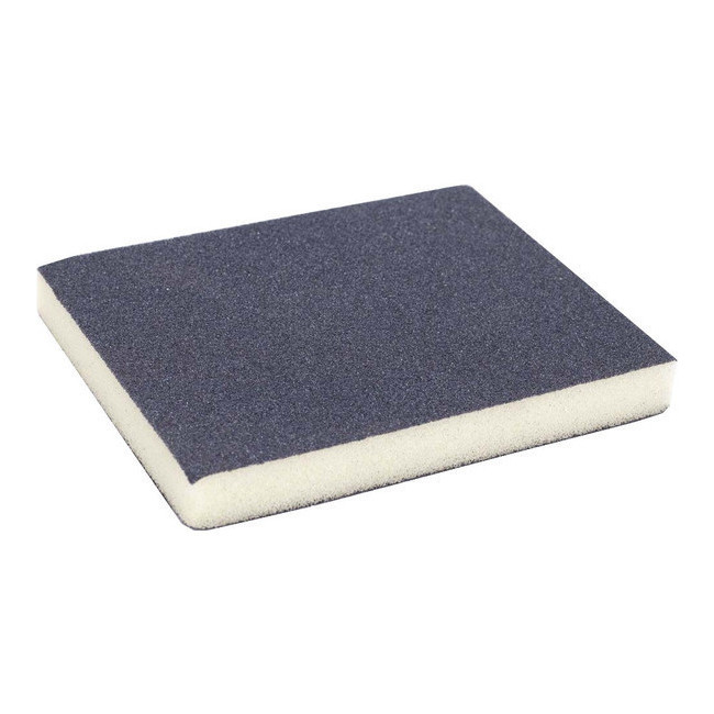 Papier de verre éponge plat fin de 100 grains 12 x 10 x 1,5 cm par 1,50 €