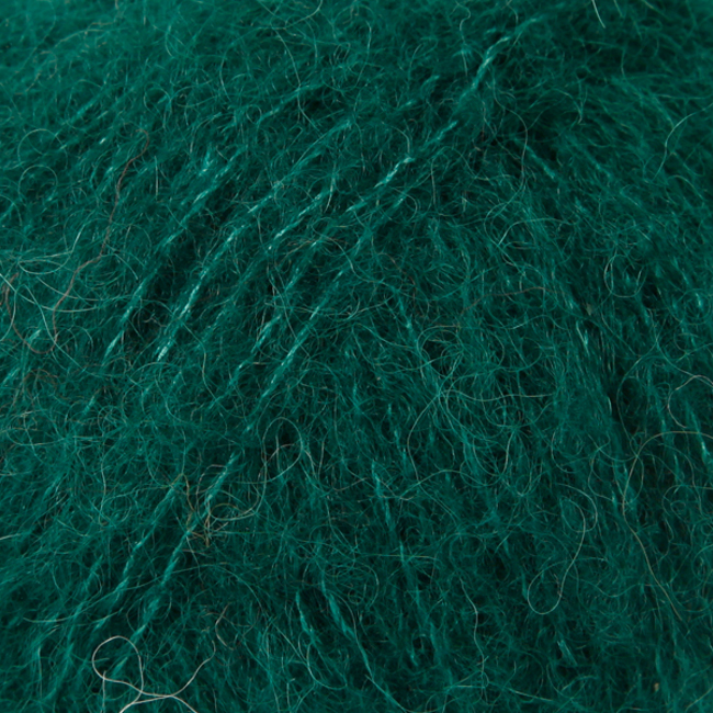 Vista delantera del brushed Alpaca Silk de 25 gr - Drops en stock