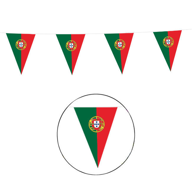drapeau portugais triangle de 10 m par 2,50 €