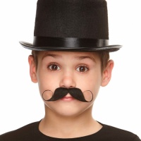 Moustache d'enfant noire avec pointes