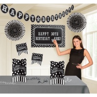 Kit de décoration d'anniversaire noir personnalisable