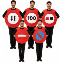 Déguisement de panneau de signalisation