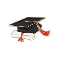 Broche de graduation avec mortier et diplôme