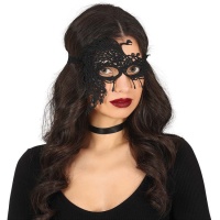 Masque asymétrique noir brodé