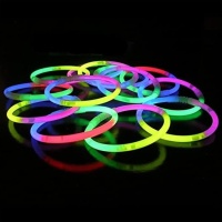 Bracelets lumineux tricolores - 100 pièces