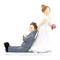 Figurine de gâteau de mariage de la mariée traînant le marié 19 cm