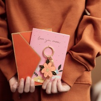 Carte de voeux Love you mom avec porte-clés