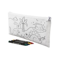Boîte à dinosaures avec crayons de cire colorés