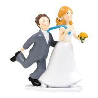 Figurine de la mariée tirant la cravate du marié, 19 cm