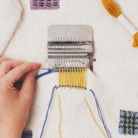Mini métier à tisser avec 14 crochets - DMC
