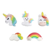 Figurines en sucre représentant des licornes, des nuages et des arcs-en-ciel multicolores - Dekora - 50 pièces.