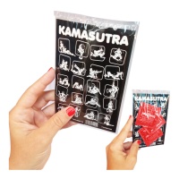 Carte postale du Kamasutra avec 3 préservatifs