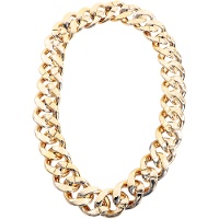 Chaîne dorée de rappeur