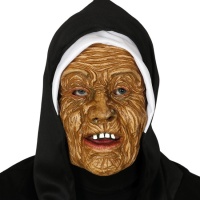 Vieux masque de nonne avec capuche
