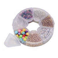 Boîte circulaire avec perles assorties