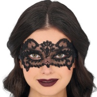 Masque en dentelle noire brodée