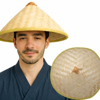 Chapeau vietnamien en paille