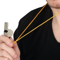 Ensemble de sifflets métalliques avec corde - 4 unités